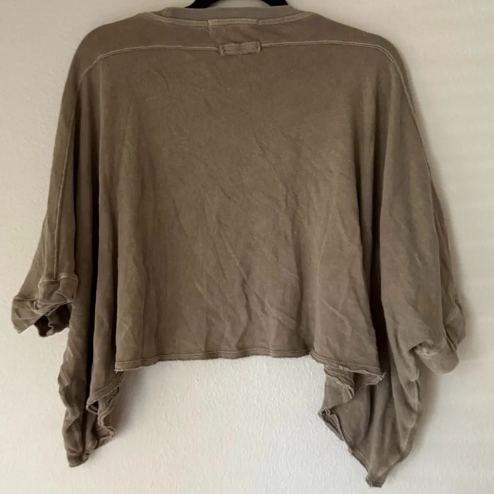 We The Free Olive Green Top - Picture 4 of 4